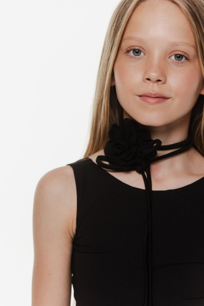 Choker z kwiatem KID